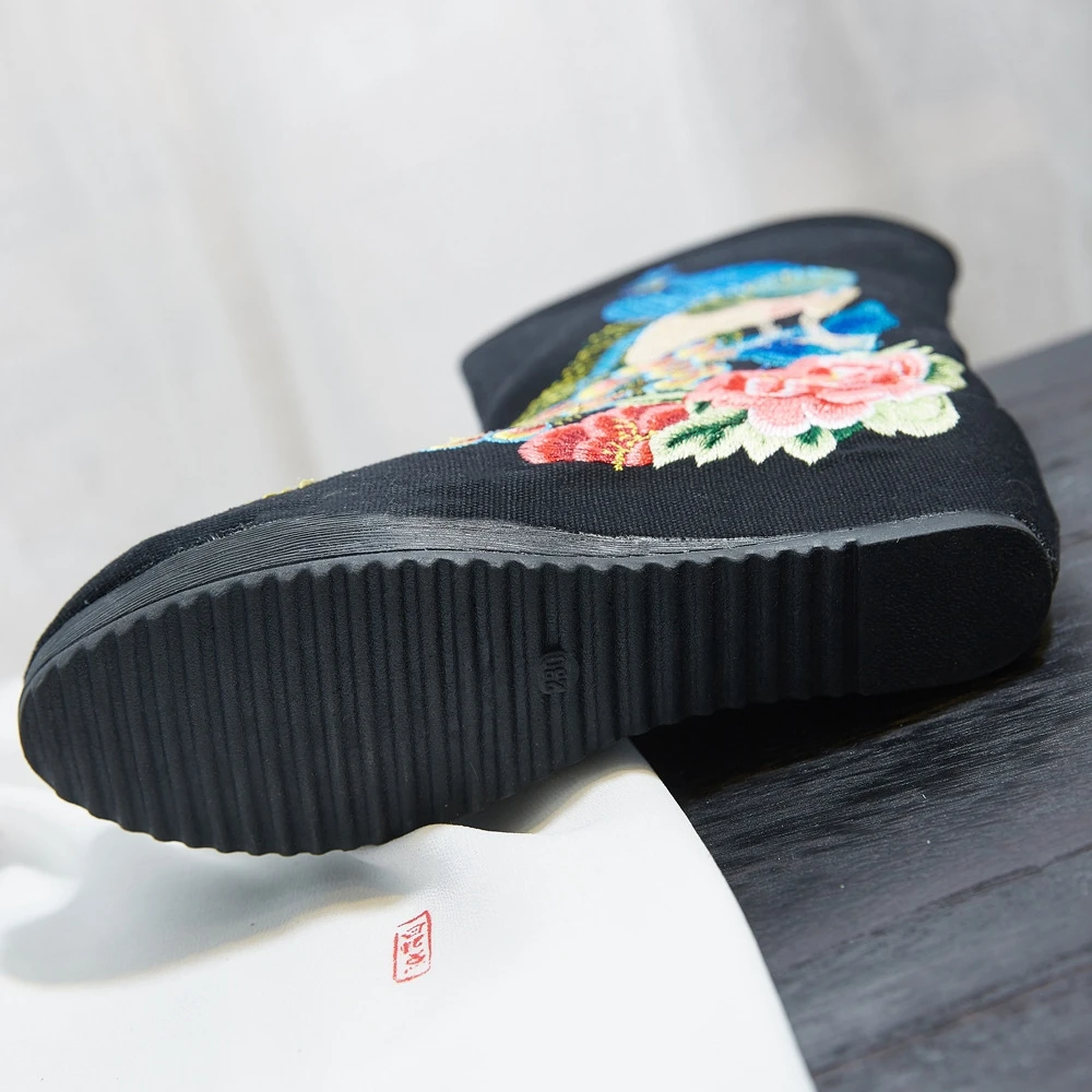 Veowalk Sequins Peacock Embroidered Women Cotton Fabric Short Boots Hidden Wedge Platform Comfortable Autumn Shoes for Ladies | Обувь