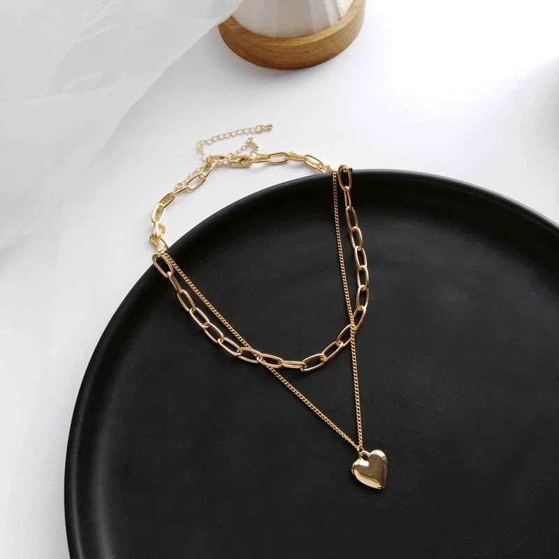 

In 2020, the new long necklace chain sweater love female niche design feeling, summer, fall, high-grade light luxury necklace re
