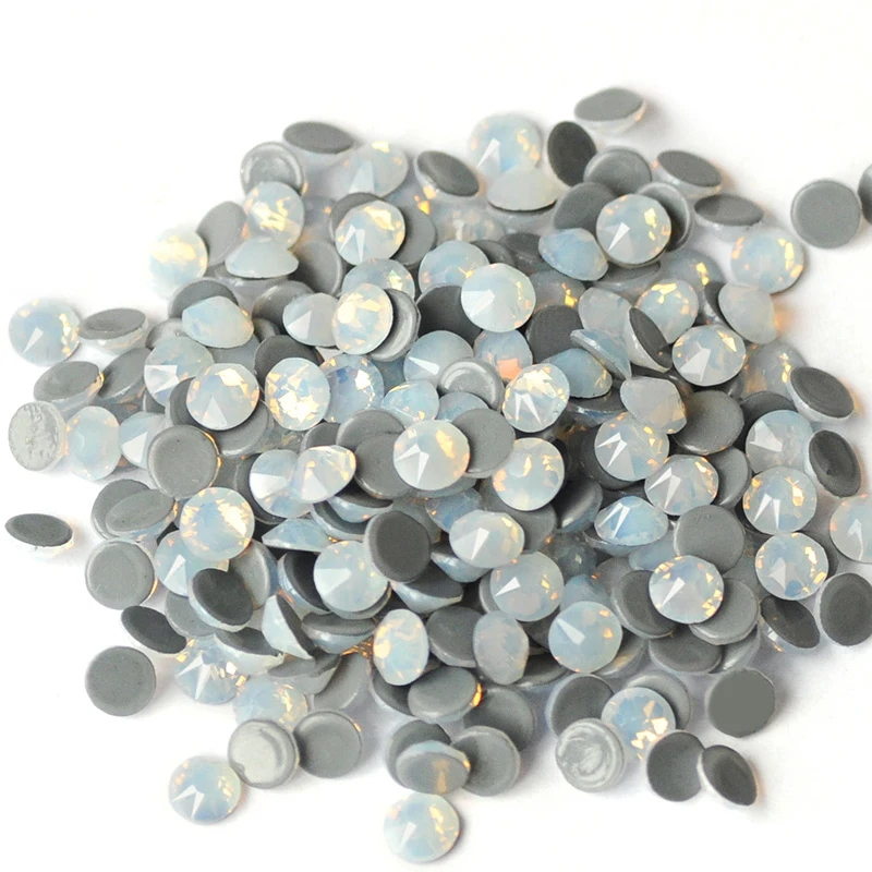 White Opal YANRUO 2088HF все размеры горячей фиксации кристаллы Стекло Топ Алмазные Стразы гладить на аппликация из страз для одежды - Цвет: White Opal