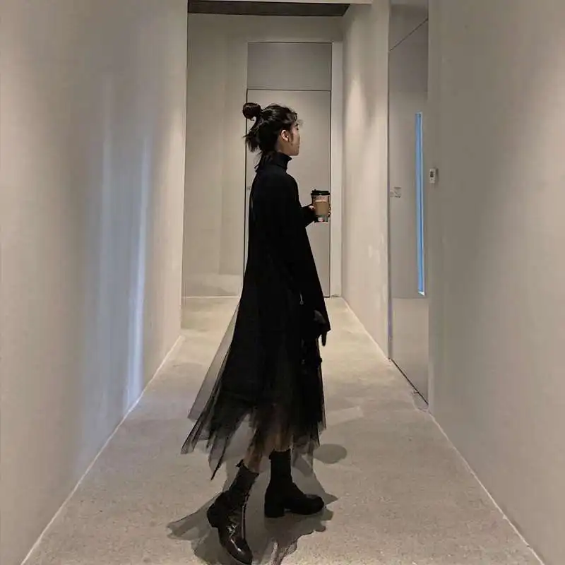 

2021 Autumn and Winter New French Retro Hepburn Wind Black Sweater Mesh Dress Women's Fried Street Two-Piece Suit