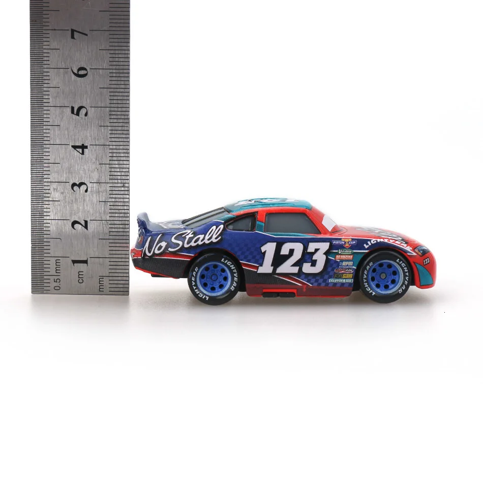 Disney Pixar Cars 2 3 Lightning 40 стиль Mcqueen Mater Jackson Storm Ramirez 1:55 литой автомобиль металлический сплав мальчик детские игрушки подарок