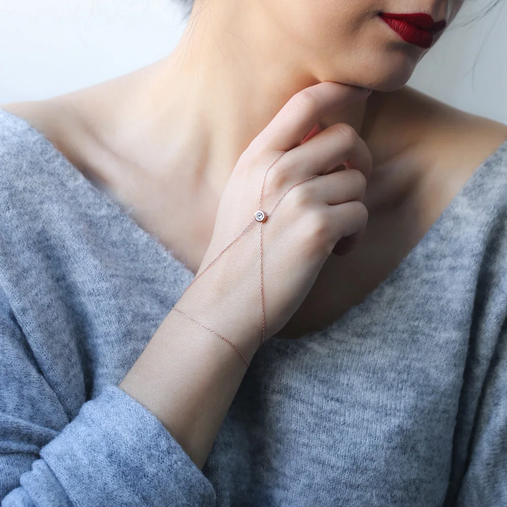 

SPENTA Zircon Stone Solitaire Design Charm Handmade 925 Sterling Silver Finger Bracelet