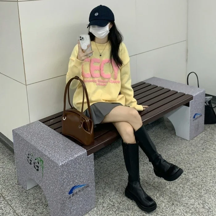 Женский трикотажный пуловер с Вышивкой Букв и длинным рукавом | Женская одежда