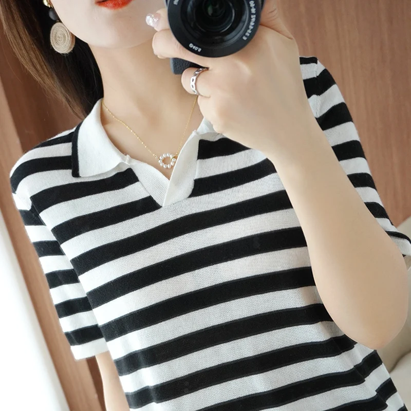 

2021 Top Fashion 20703 Hall Row 6 No.2 Upper] Non Real Shot Net Red Picture Lapel Stripe Short Sleeve Knitted T-shirt 32