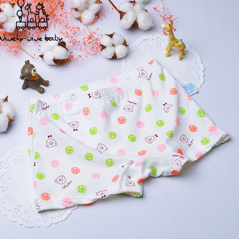 Детские хлопковые трусы-боксеры с милым мультяшным принтом дышащие и удобные