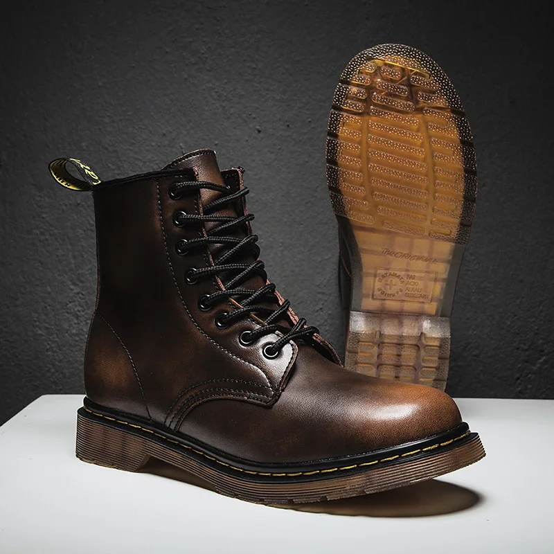

Golden Sapling Men's Winter Boots Genuine Leather Warm Plush Leisure Shoes Comfortable Motorcycle Tooling Boot Men Casual Shoes
