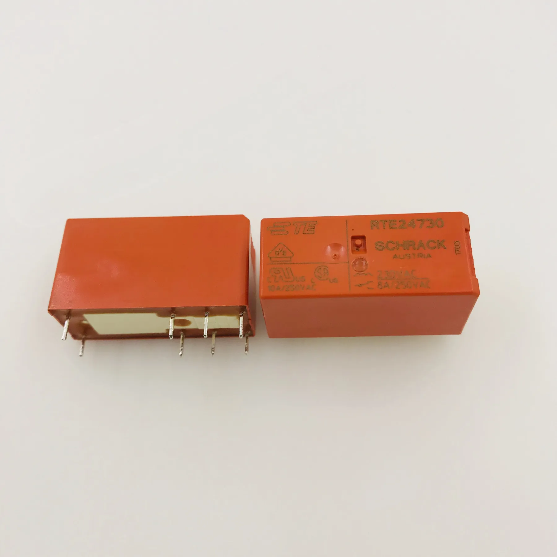 Реле RTE24730 8pin 8A