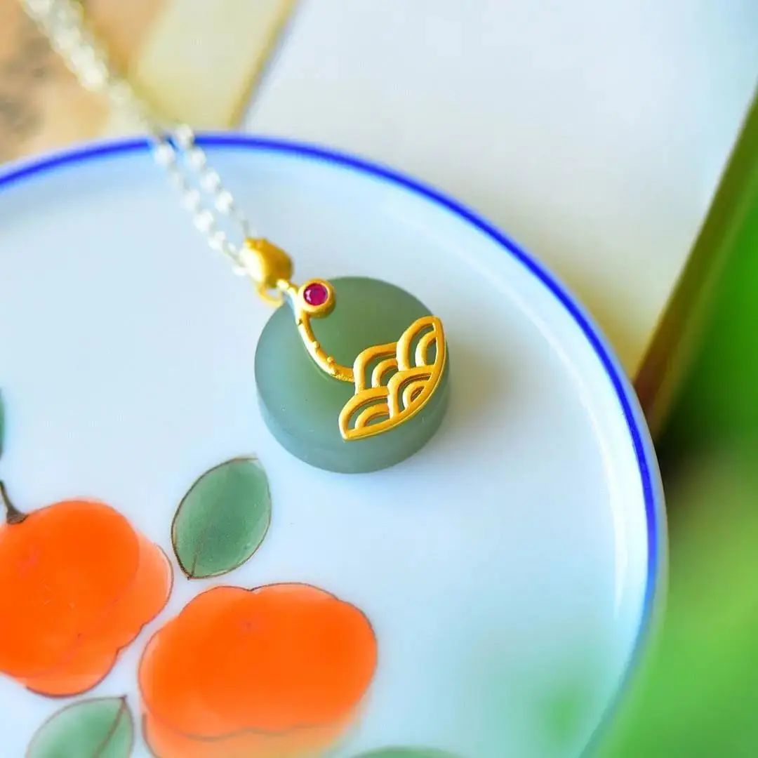

Hetian Jade Safety Buckle Pendant Women's Jade round Necklace Women's Sterling Silver Clavicle Chain Retro Lotus Pendant Necklac