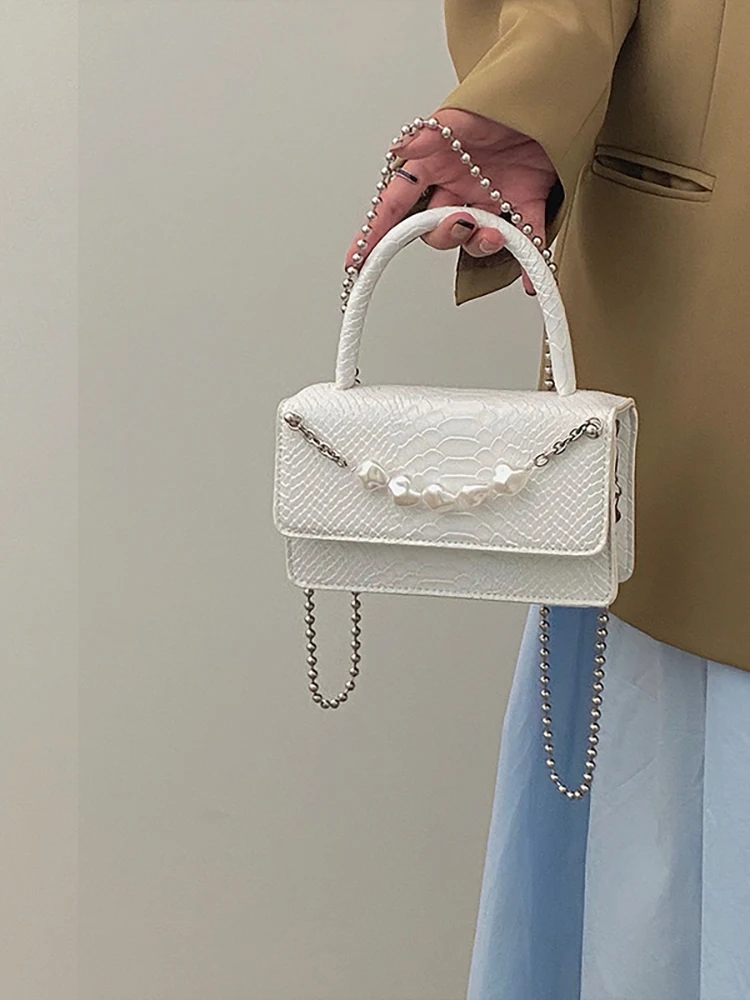 

Сумка-мессенджер в ретро-стиле на цепочке с крокодиловым узором, новинка 2022, модная квадратная мини-сумка на одно плечо с клапаном, Женская П...