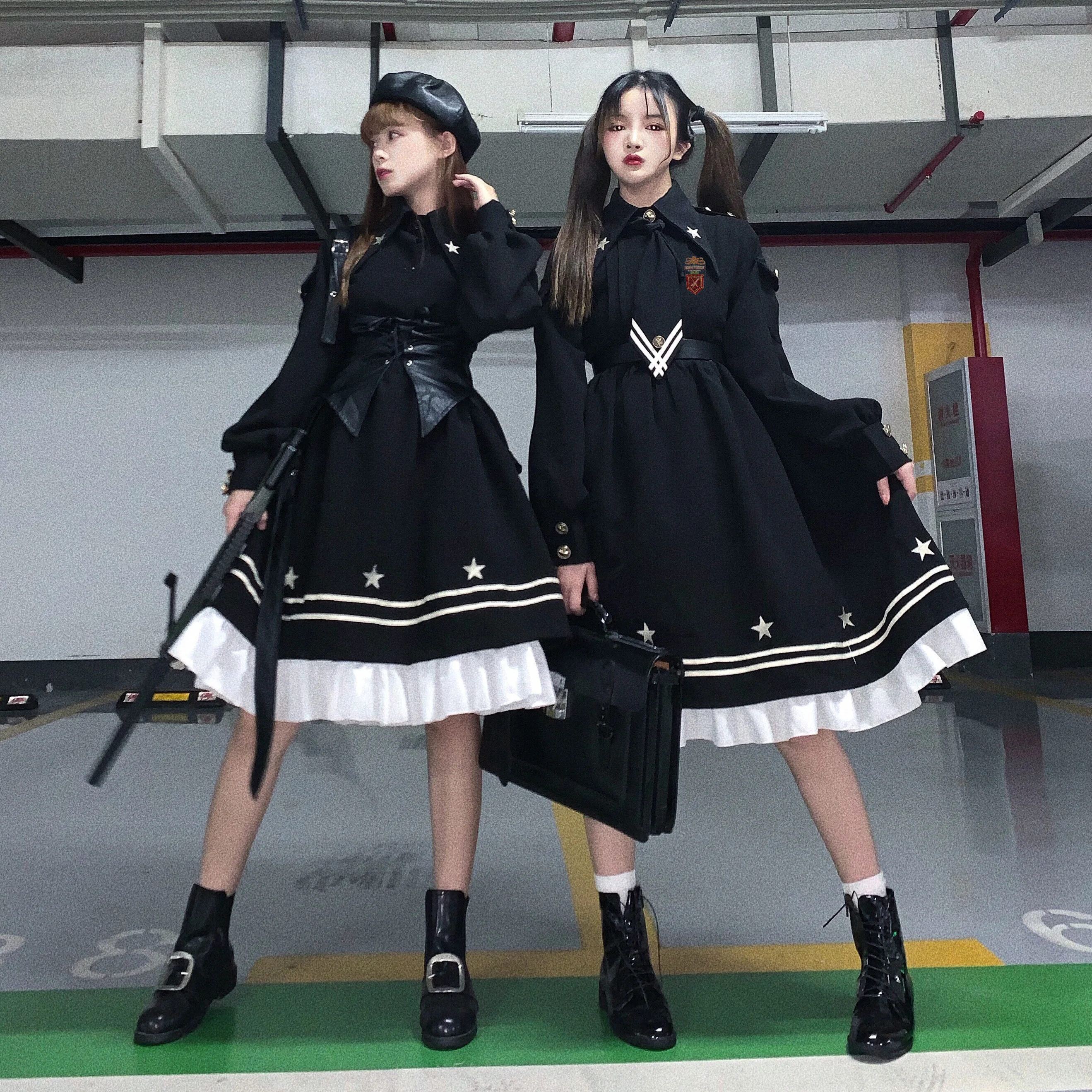 Женское платье накидка с длинным рукавом черное в студенческом стиле|Платья