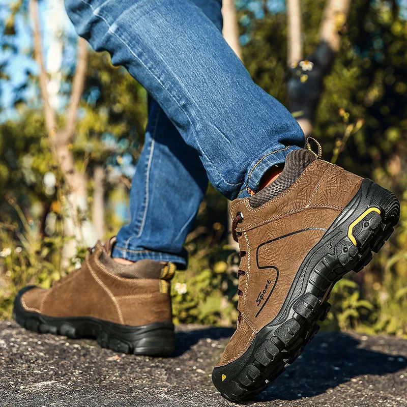 

New Autumn winter Men's Boots Men Outdoor Waterproof Sneakers shoes Man Ankle Boots Desert Boots Hiking Shoes
