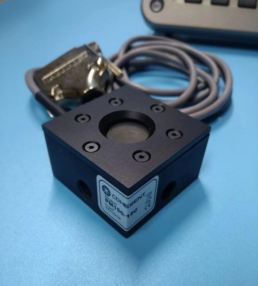 

Coherent 300W laser Power/Energy meter LabMax-Top Power/Energy Meter With 150 W water cooled probe/Second hand 9.5 new