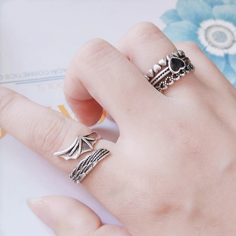 

Fashion Angel Demon Wing Rings Jewelry Silver Color Adjustable Opening Ring Vintage Gothic Dance Party Wedding Gifts