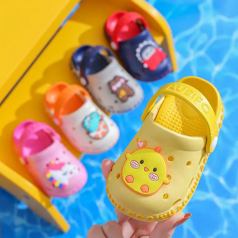 

1-3 year old Baby Girls Cute Walking Beach shoes Kid's Slippers Baby Sandals Summer Boys' Non Slip Soft Sole Indoor 2021 Outdoor
