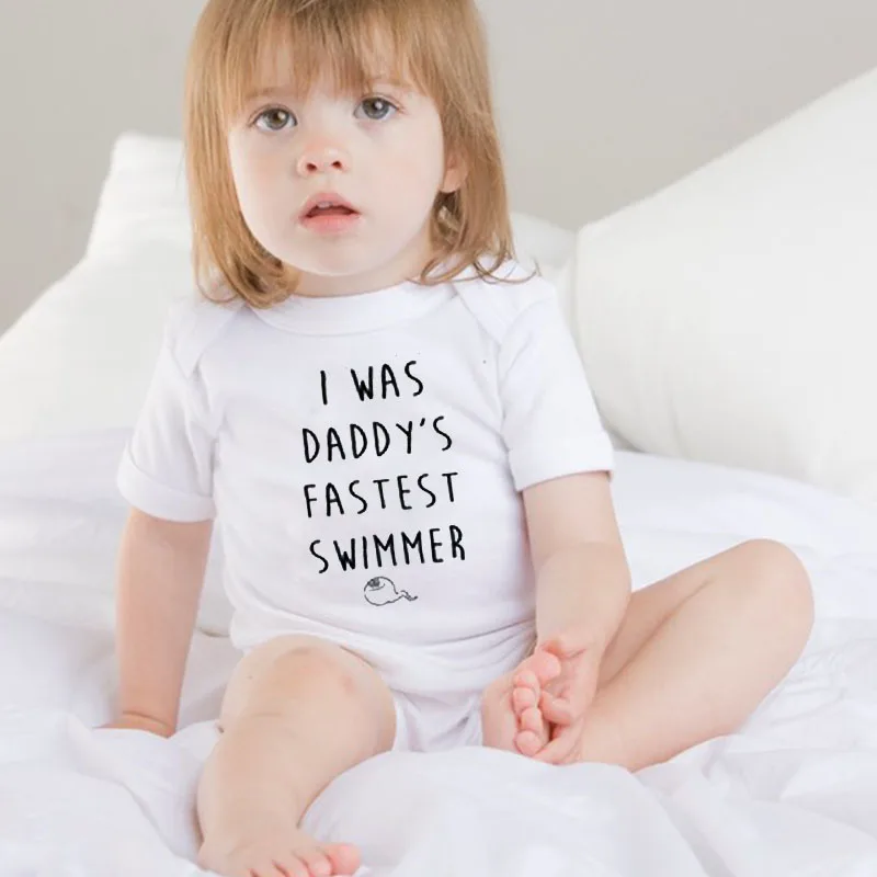 Я был DADDY'S самый быстрый пловец детская забавная одежда лето белый хлопок ребенок растет младенческой комбинезон
