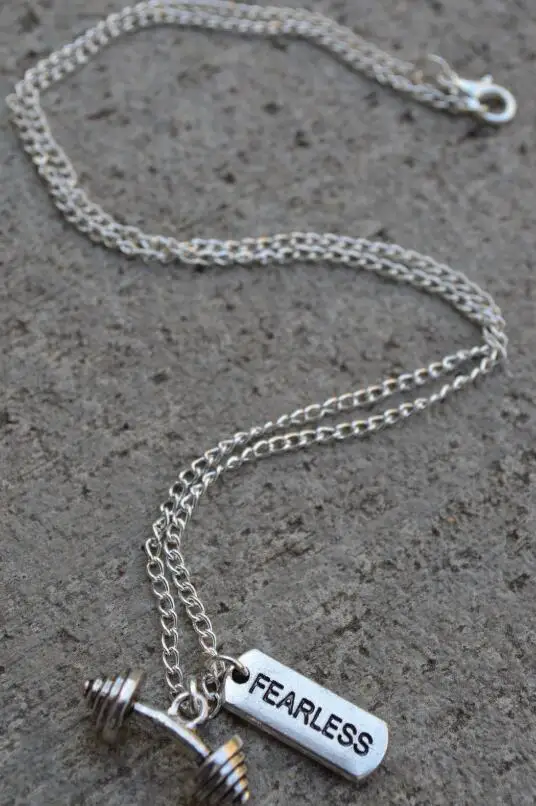 Гантели штанга бесстрашный буквенный ярлык Очаровательное ожерелье фитнес