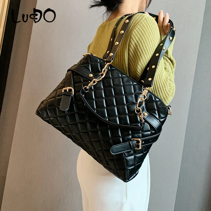 

Luxury Brand Plaid Crossbody Bags for Women 2020 Large Female Handbags Designer Women Shoulder Bag Black Leather Messenger Tote