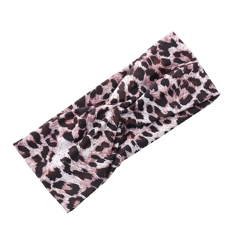 Рисунок 6 - Цвет Бохо с леопардовым принтом