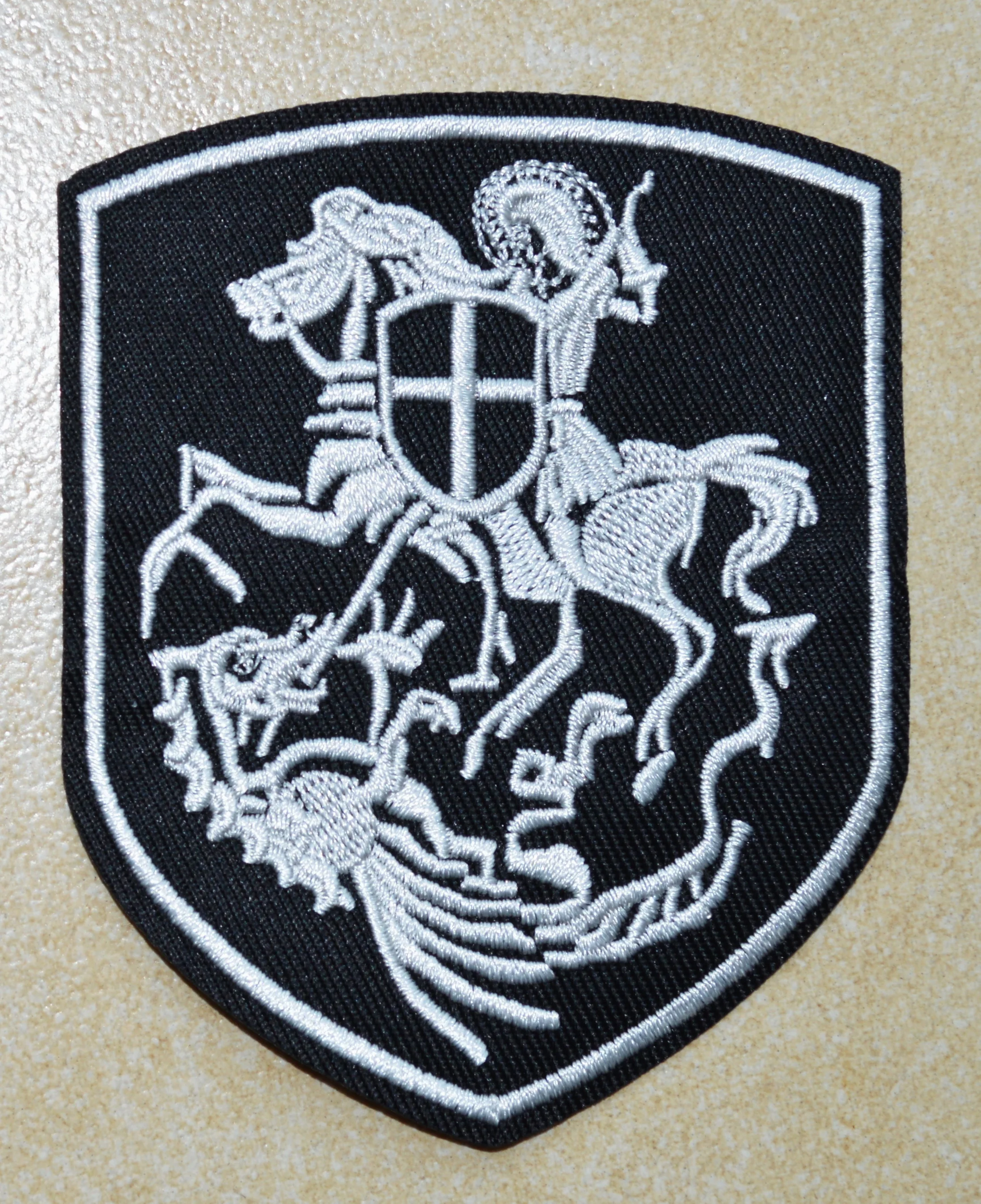 

120x KNIGHTS TEMPLAR SEAL ~ Grey Dragon kill puck Iron On Patches, sew on patch,Appliques, Made of Cloth,100% Quality