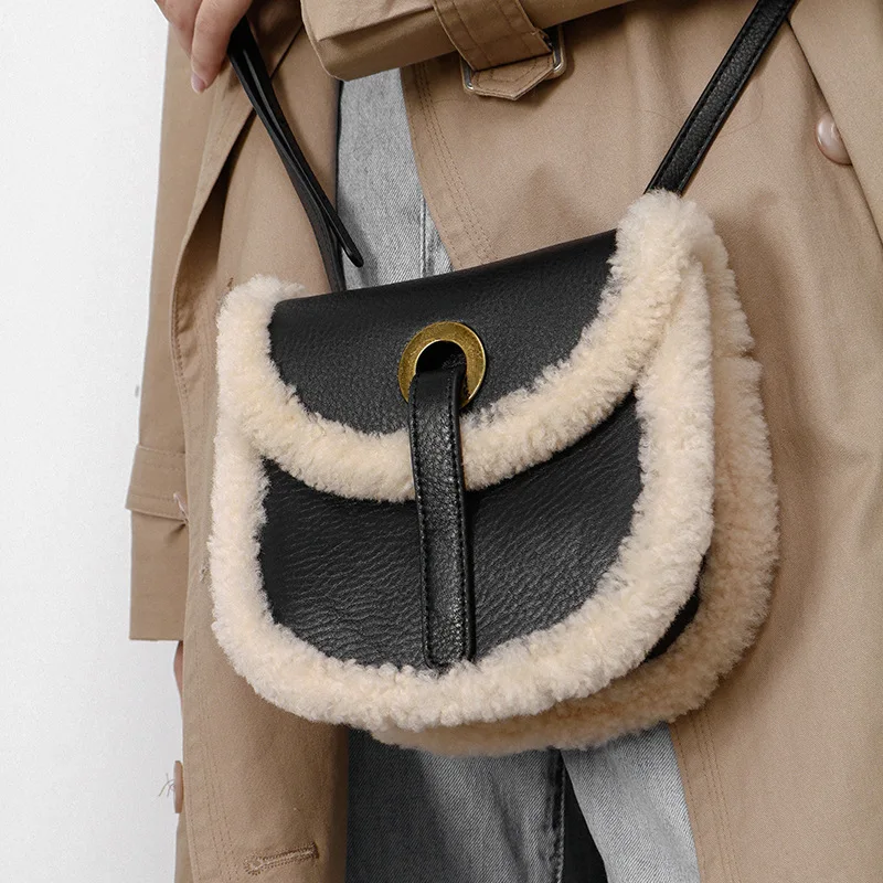 

Fashion PU Lambswool Shoulder Crossbody Bag For Women Luxury Flap Saddle Bags Ladies Simple Shopping Messenger Bag Purses 2021