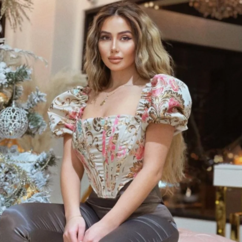 

European and American palace style puff sleeve slim square neck T-shirt wrapped chest sexy blouse A418A