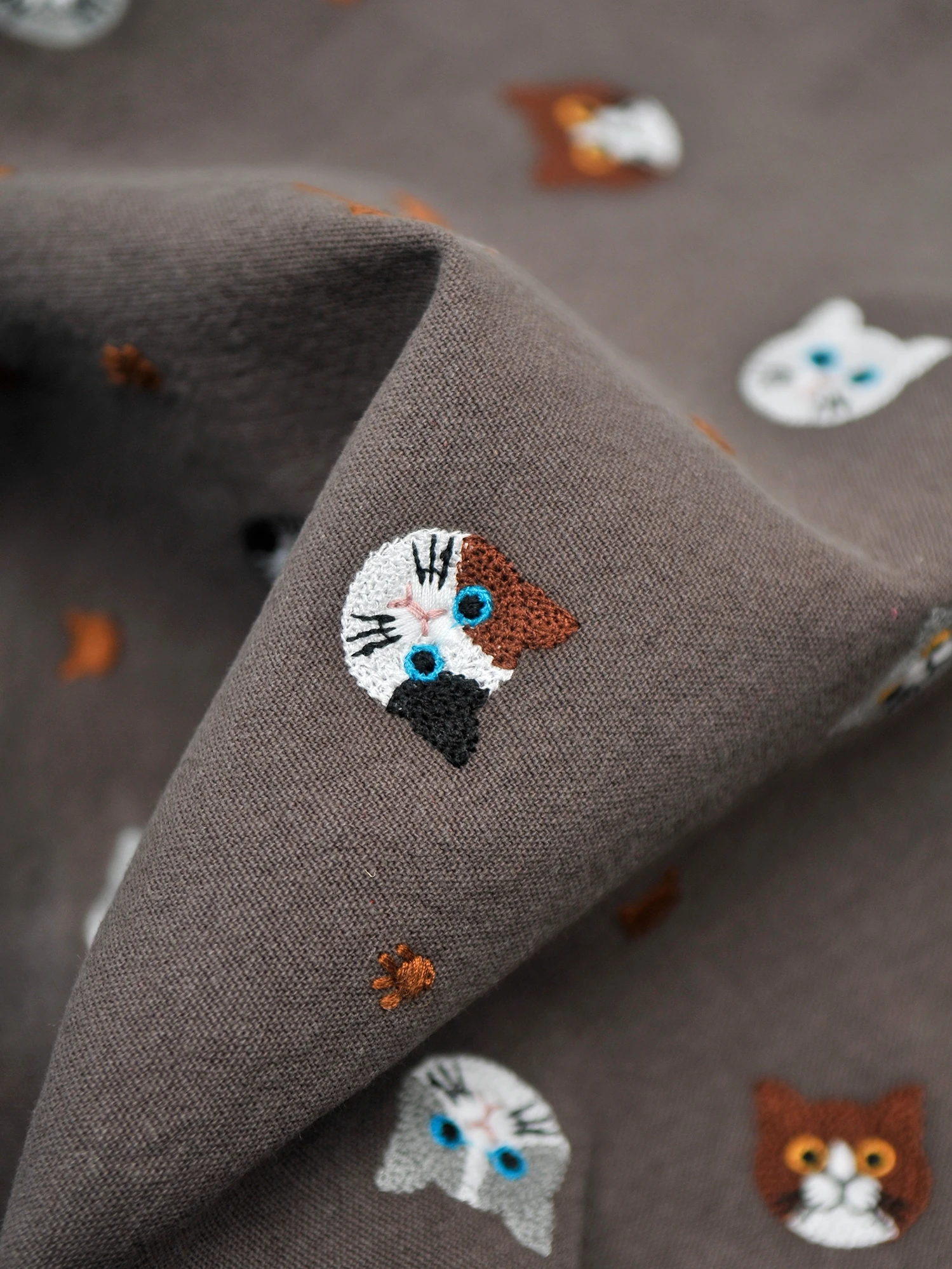 Жаккардовая ткань с вышивкой кошки хлопчатобумажная и льняная сделай сам