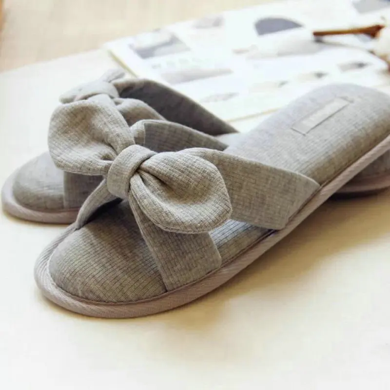 Модные женские шлепанцы премиум класса лето 2018 домашние туфли для дома розовые и