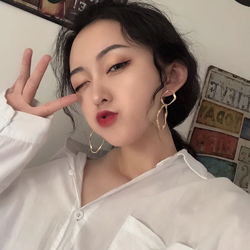 Модные крупные серьги 2019 большие геометрические для женщин Подвесные гвоздики