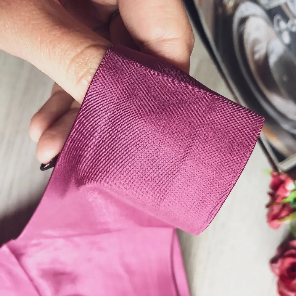 Сексуальное бесшовное женское нижнее белье удобные стринги из ледяного шелка в