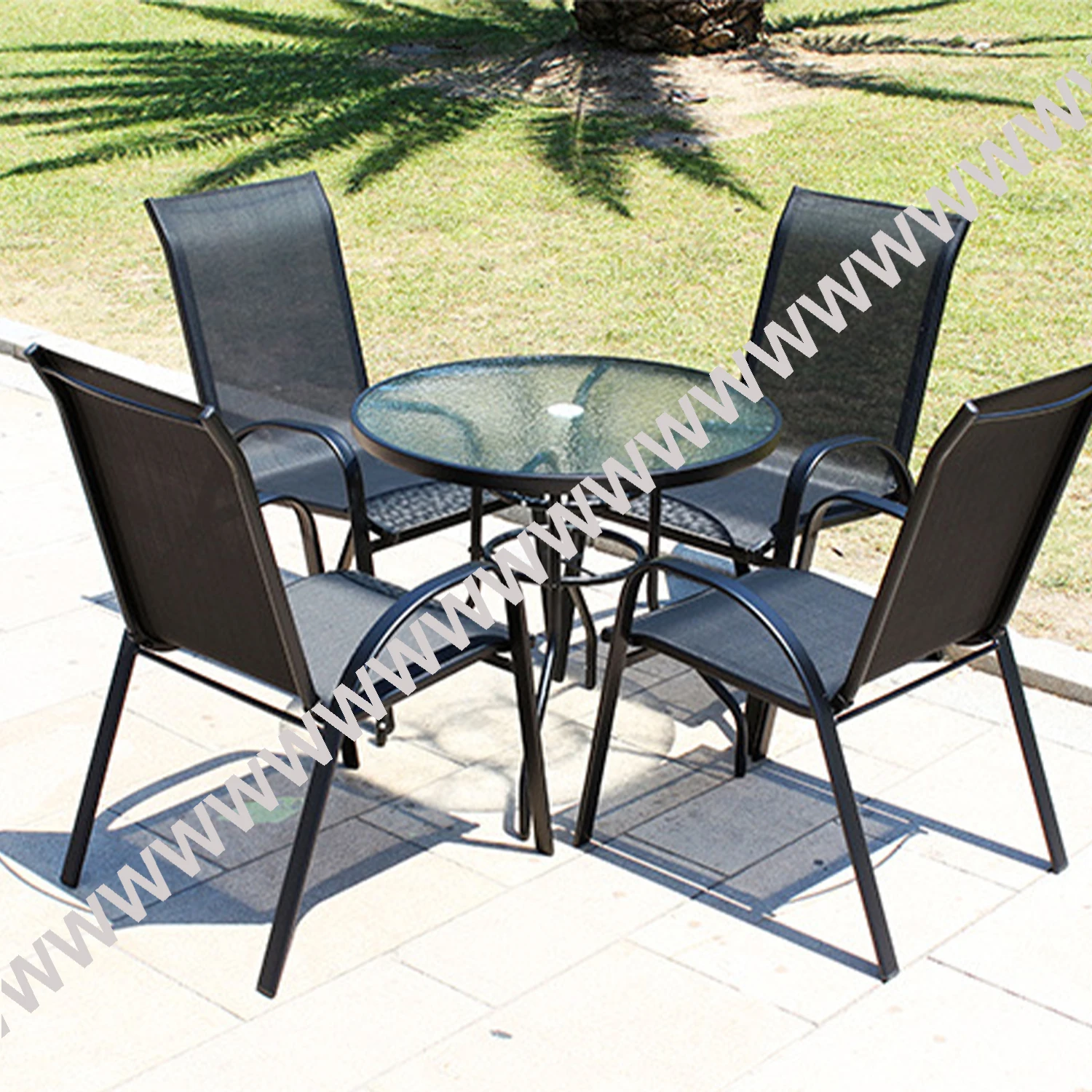 Стол для бистро со стеклянной столешницей и зонтичным отверстием Круглый