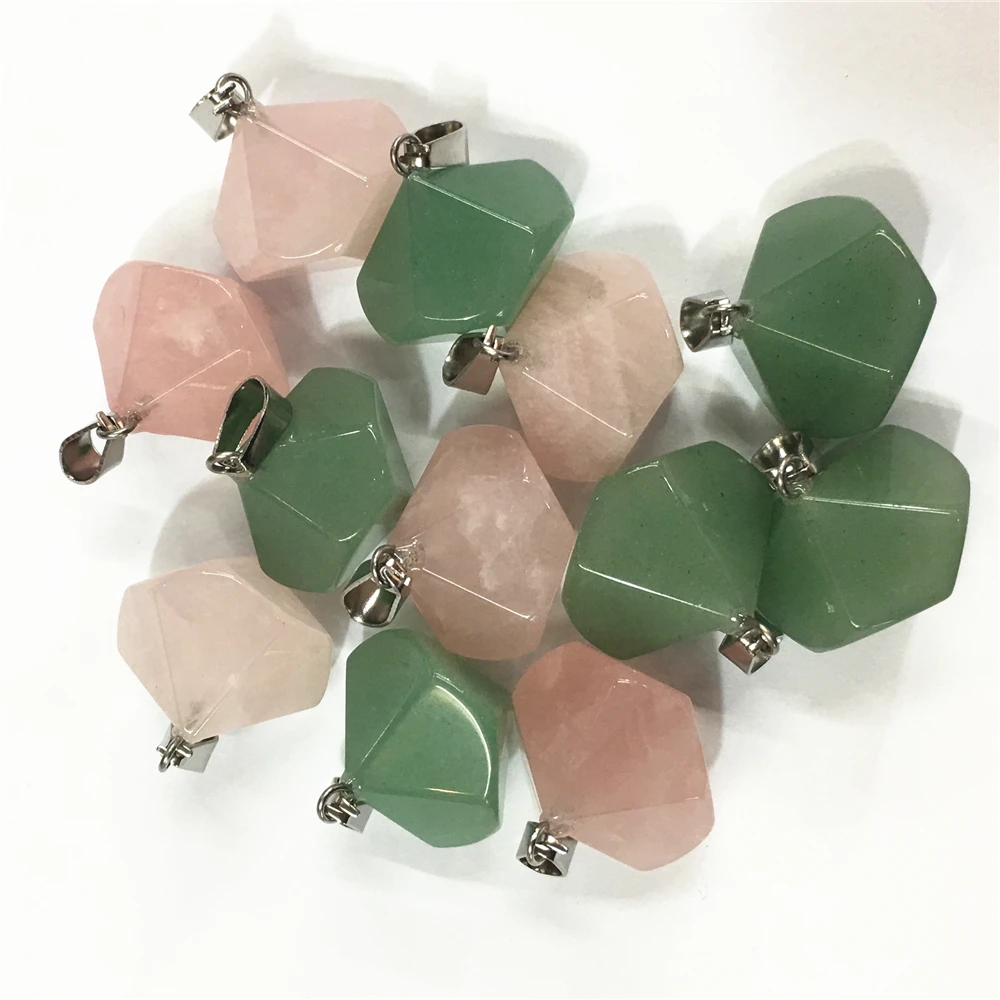 

Natural Roses Quartz Green Aventurine Gems Stone Reiki Pendants Charms for Women Jewelry Necklace Making Wholesale 5PCS 20*20MM