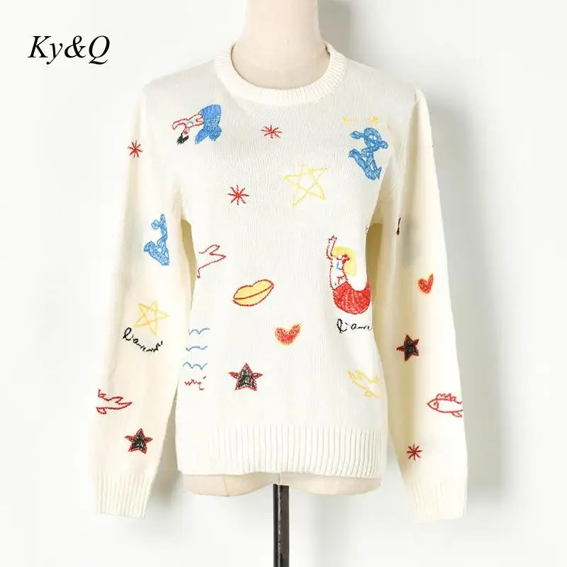 Фото Женский трикотажный пуловер с вышивкой в виде пятиконечной звезды длинным