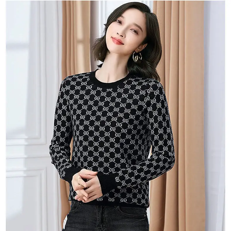 

Autumn and Winter Women's New Sweaters, Knitwear, Long Sleeve Top, Casual with Loose and Thin Underlayer, College Style
