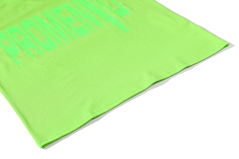 

2021 Spring Summer New VLONE Fluorescent Green Big V Printing Loose Oversize Hip-hop Short-sleeved T-shirt for Men and Women