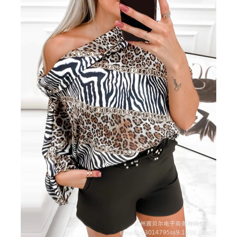 

WEPBEL Leopard Chain Printed T-shirt Women's Casual Loose T-shirt Summer Long Sleeve Off Shoulder Slash Neck T-shirt Top