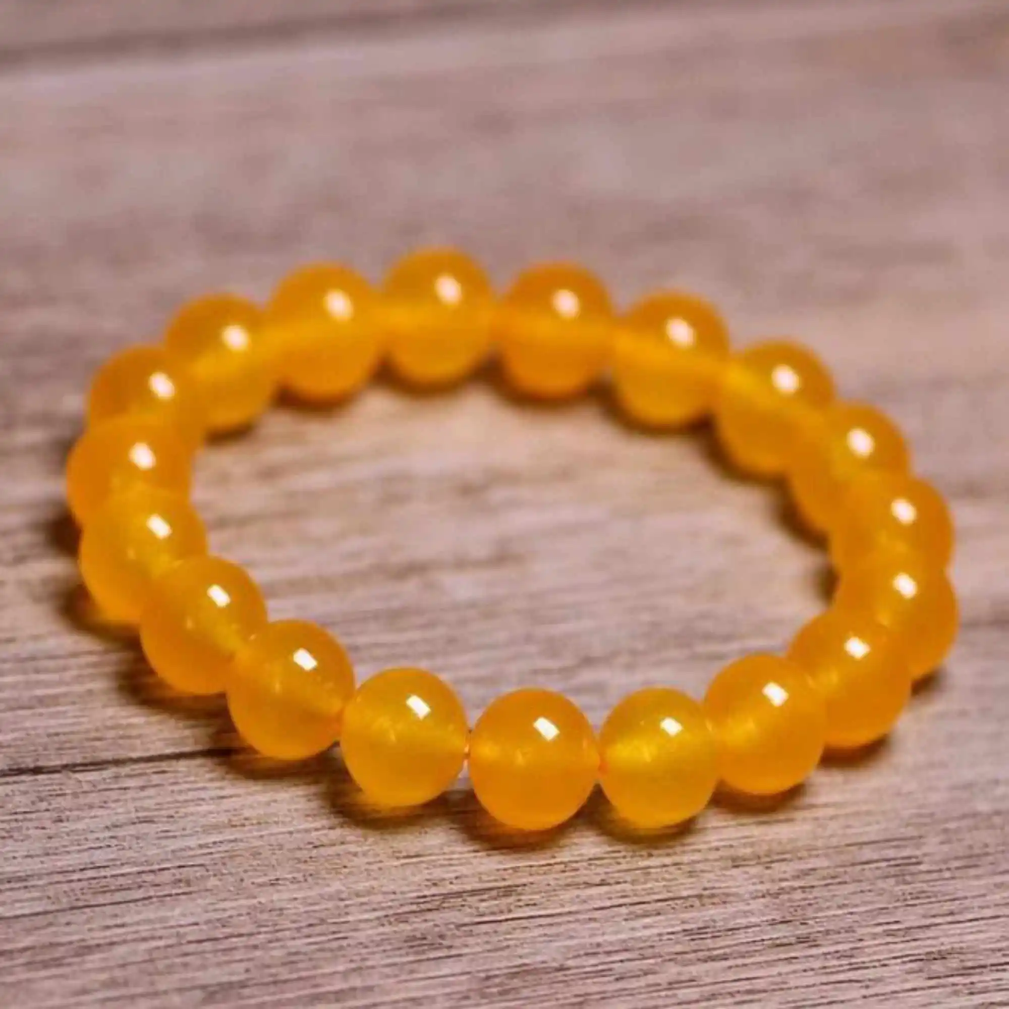 

8-10mm Natural yellow agate chalcedony Beads Bracelet Yoga Healing Beaded Thanksgiving Day Chic Handmade Relief Inspiration