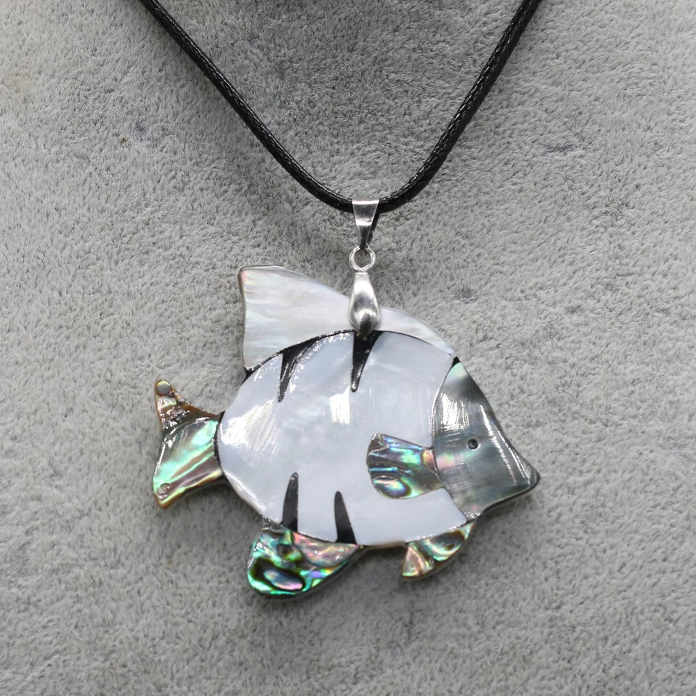 

Natural Shell Necklace With Fish-Shaped Pendant Leather Cord 2MM Charms For Elegant Women Love Romantic Gift
