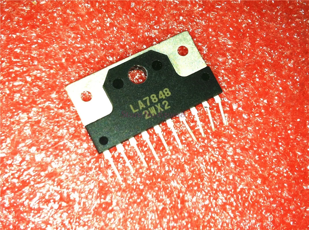 1 шт./лот LA7848 7848 ZIP-10, есть