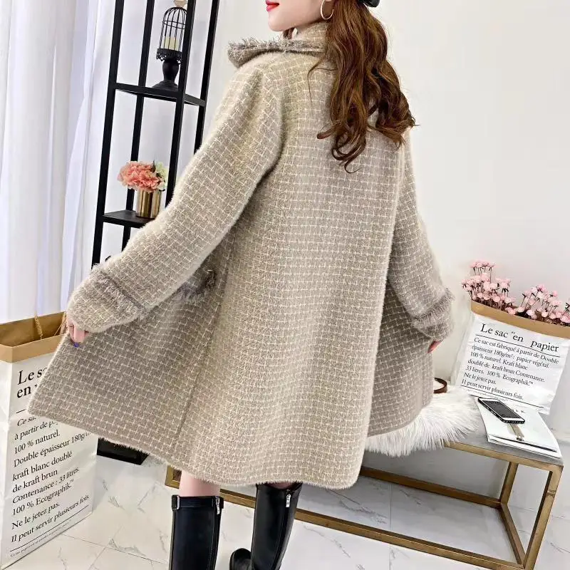 Women's Plus Size Imitation Mink Velvet Jacket - Stylish Autumn and Winter Korean Loose Cardigan Coat for Trendy Sweater Look image 6