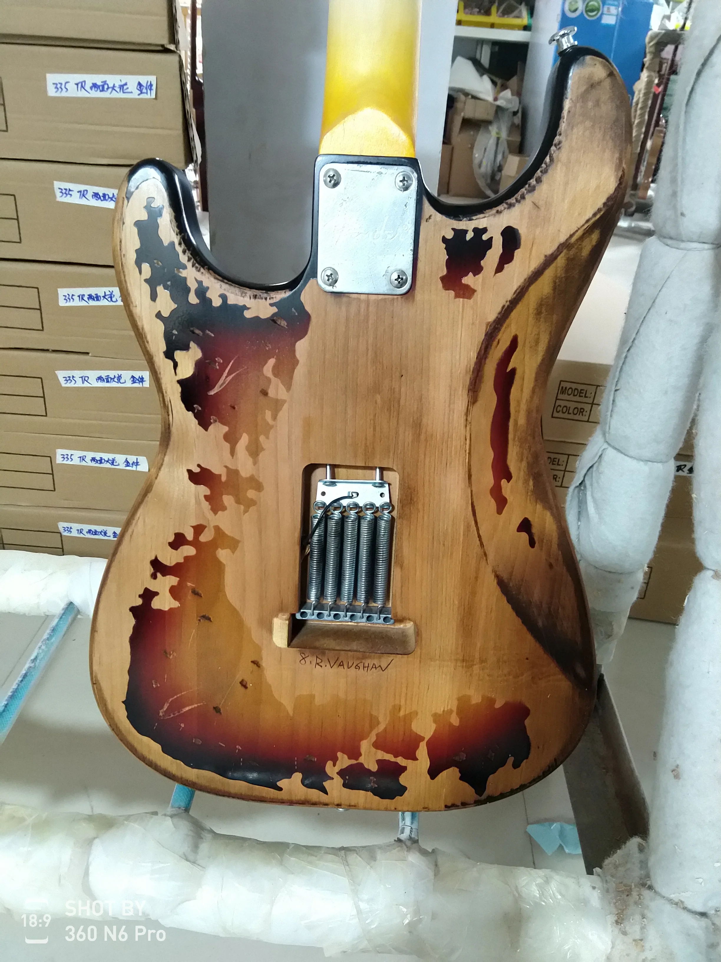 Орел. Басовая электрическая гитара Butterfly улучшенный магазин SRV под заказ со