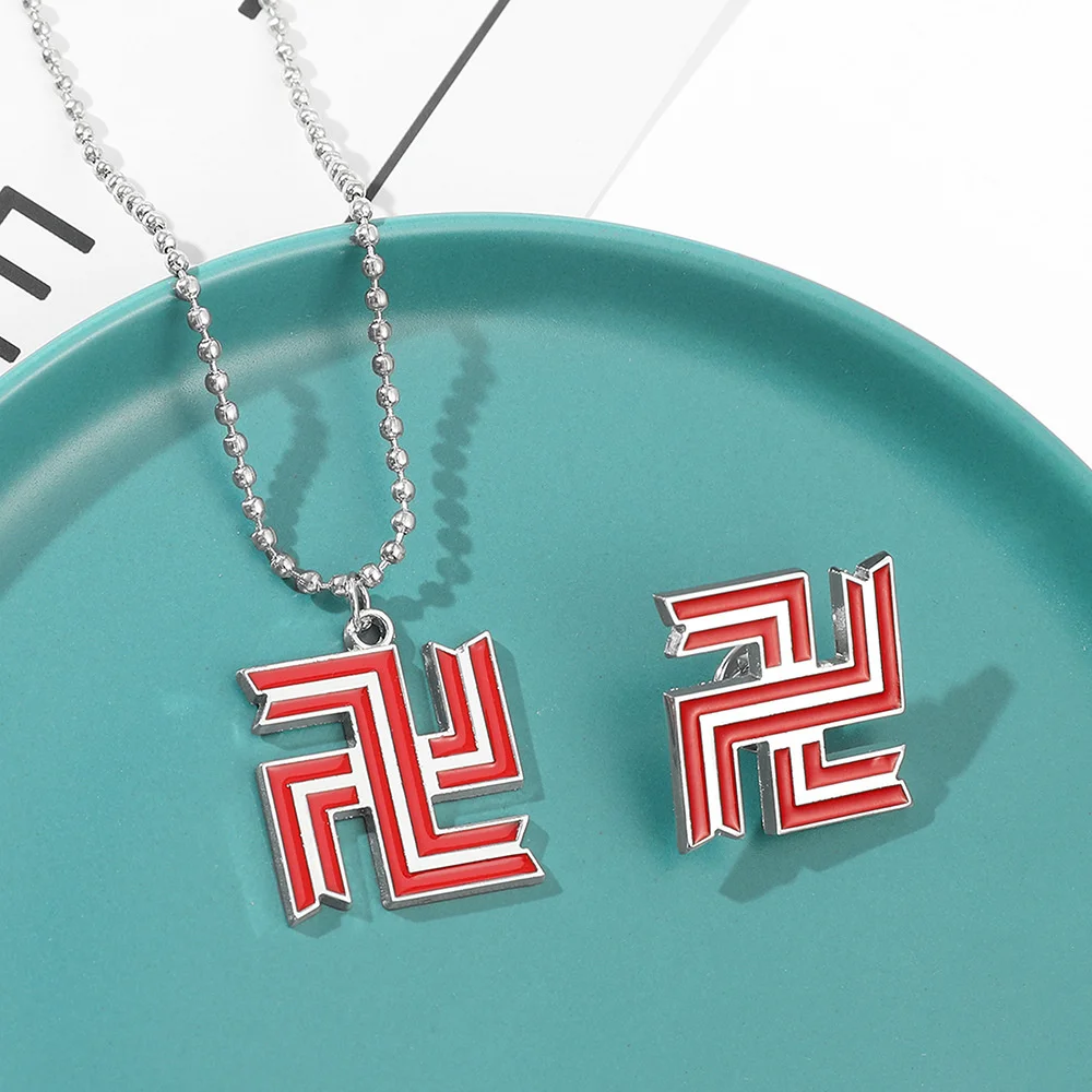 

Two-dimensional Tokyo Avengers Hanomiya Ichitora Kurokawa Isa Na Mitani Takashi Necklace Pendant Cosplay Pink Gift