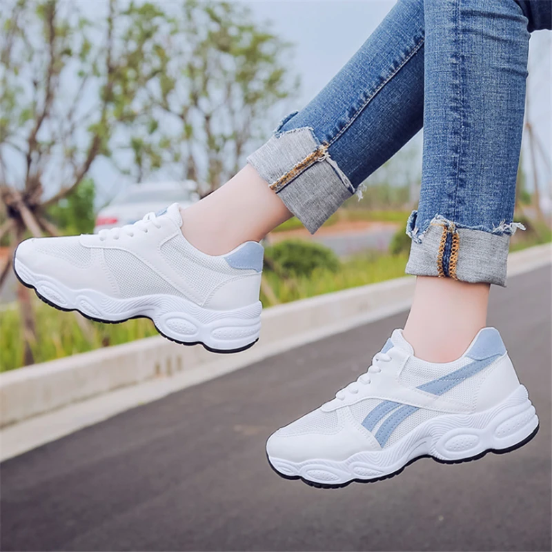 

Women New Running Shoes Comfortable Mesh Breathable Non-Slipper Sneakers Light Weight Outdoor Travel Walking Sports Shoes girl