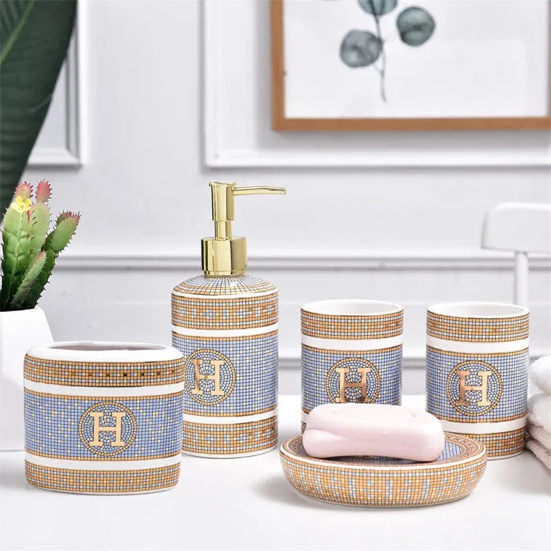 porcelain soap dispenser pump bottle toothbrush holder couple cup wedding gift present ceramic european bathroom accessory set free global shipping