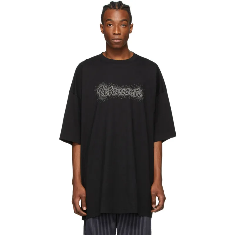 Футболка оверсайз с серебристыми заклепками для мужчин и женщин 2020ss|Мужские