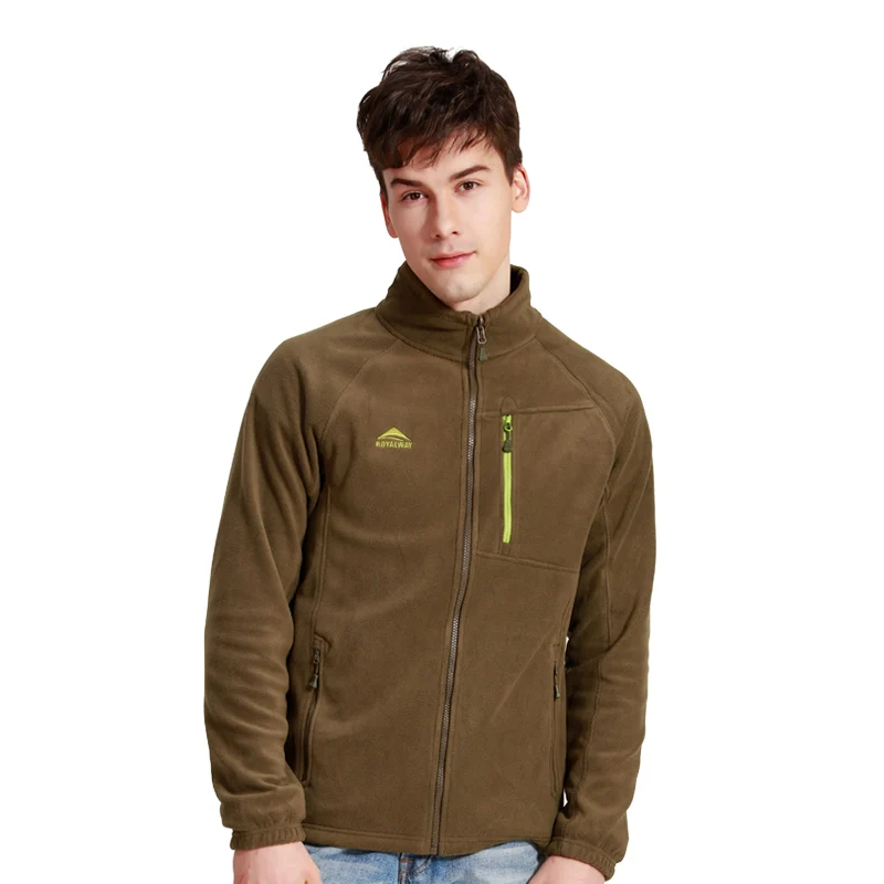 Флисовая куртка с воротником-стойкой на осень/зиму | Спорт и развлечения