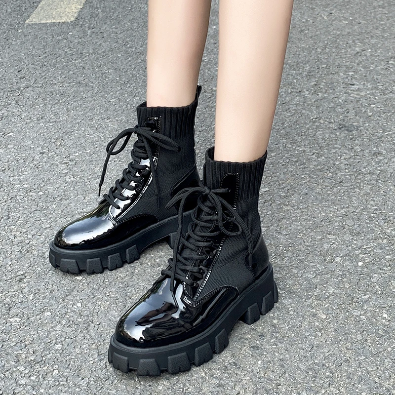 Осенние ботинки на плоской платформе женская обувь зимние модные меховые носки