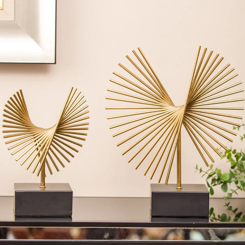 Европейский Золотой абстрактная скульптура металлу Ретро статуи искусство