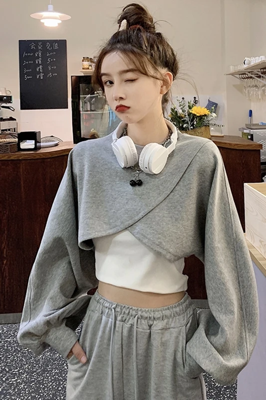 

Super Short Women Pullovers Top 2021 New Spring Autumn Asymmetry Long-sleeved Sweatshirts Loose Thin Hoodies Students Sweetwear