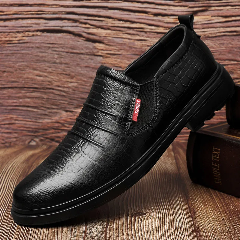 

New Fashion Slip on Men Leather Shoes Fashion Men Oxfords Business Dress Men Shoes 36-47 Classic Leather Men'S Suits Shoes *