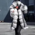 Женское зимнее пальто с большим шерстяным воротником и капюшоном